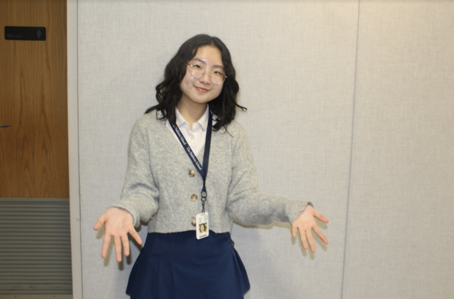 Staff Writer Ellie Shin 25